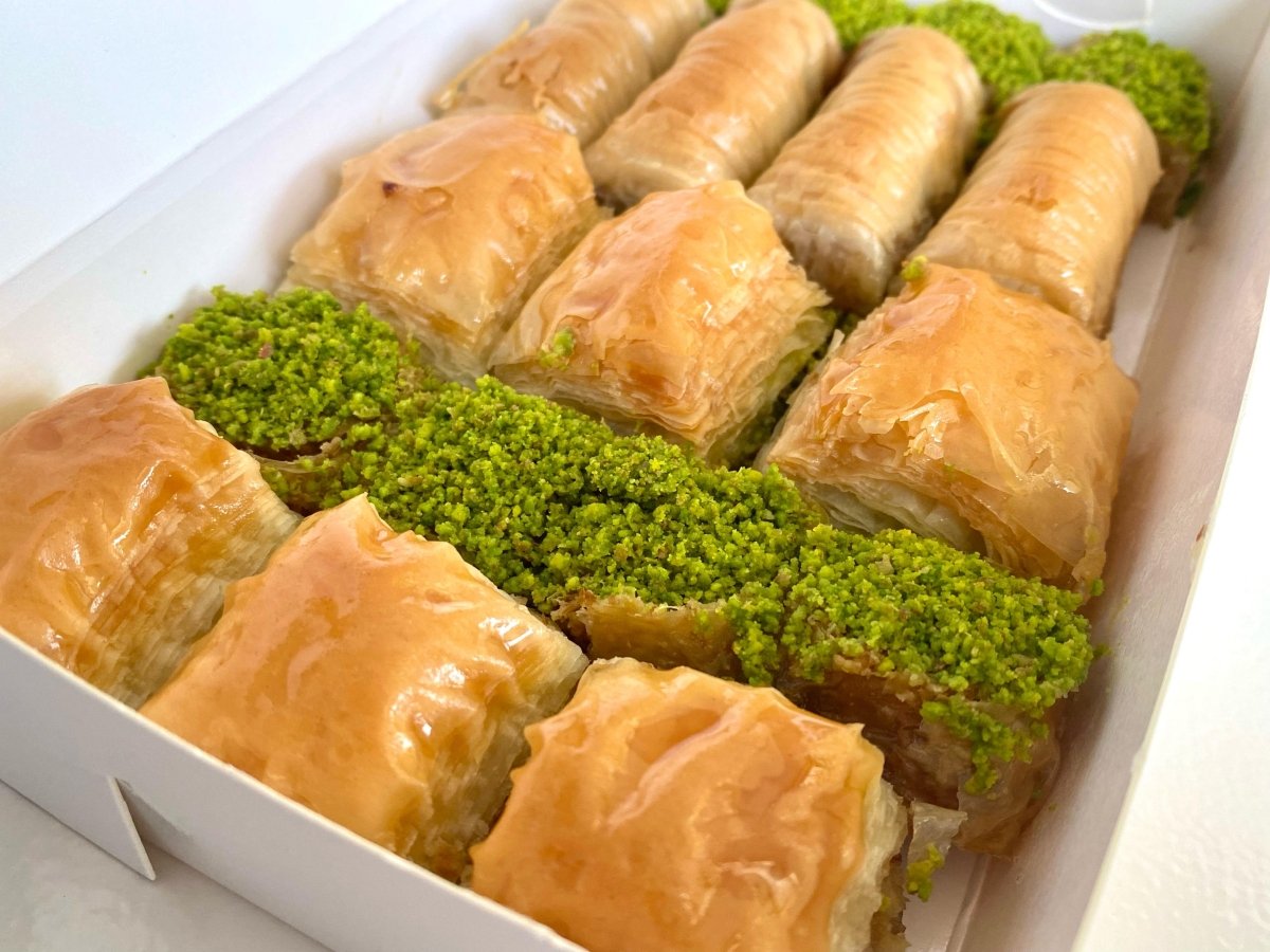 Gaziburma Mustafa | Assorted Baklava - TryAladdin