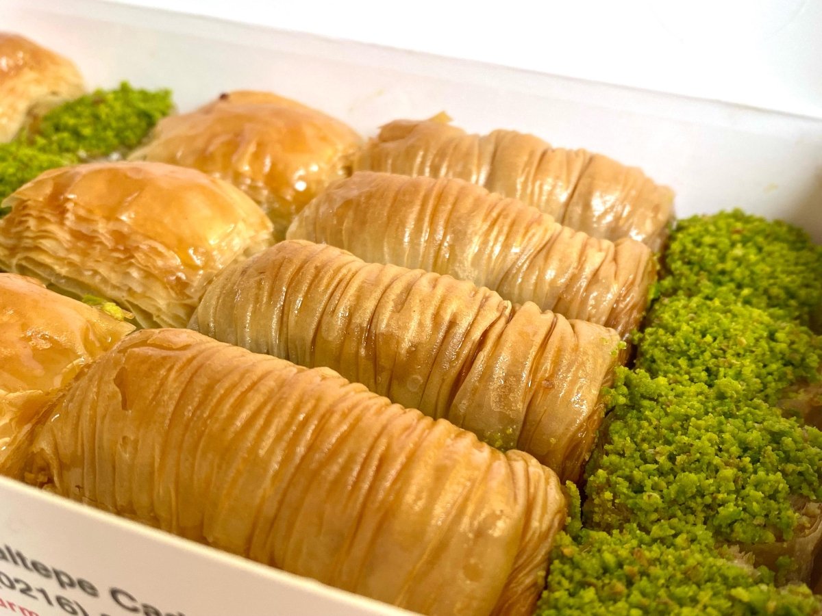Gaziburma Mustafa | Assorted Baklava - TryAladdin