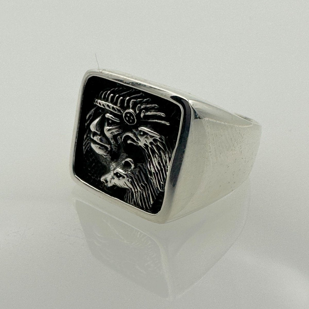 Authentic Native American Design Silver Ring - TryAladdin