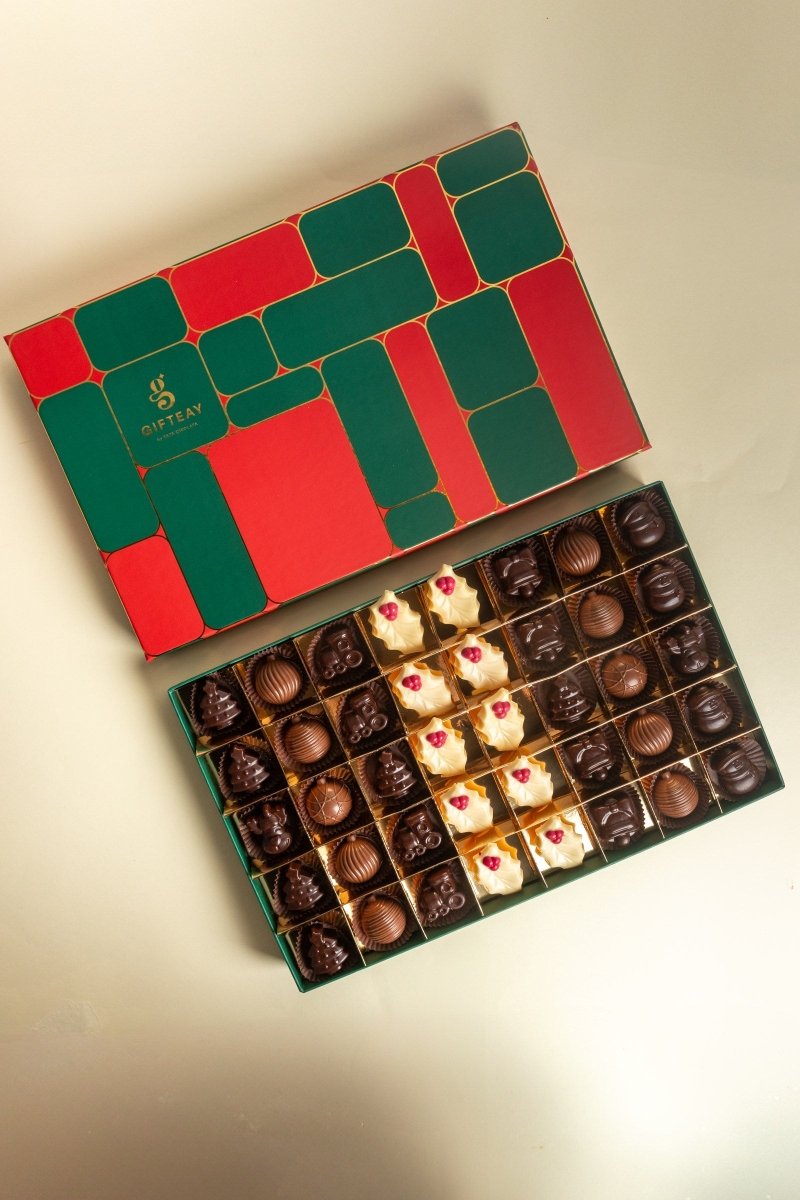 Christmas Assorted Chocolate Gift Box - TryAladdin