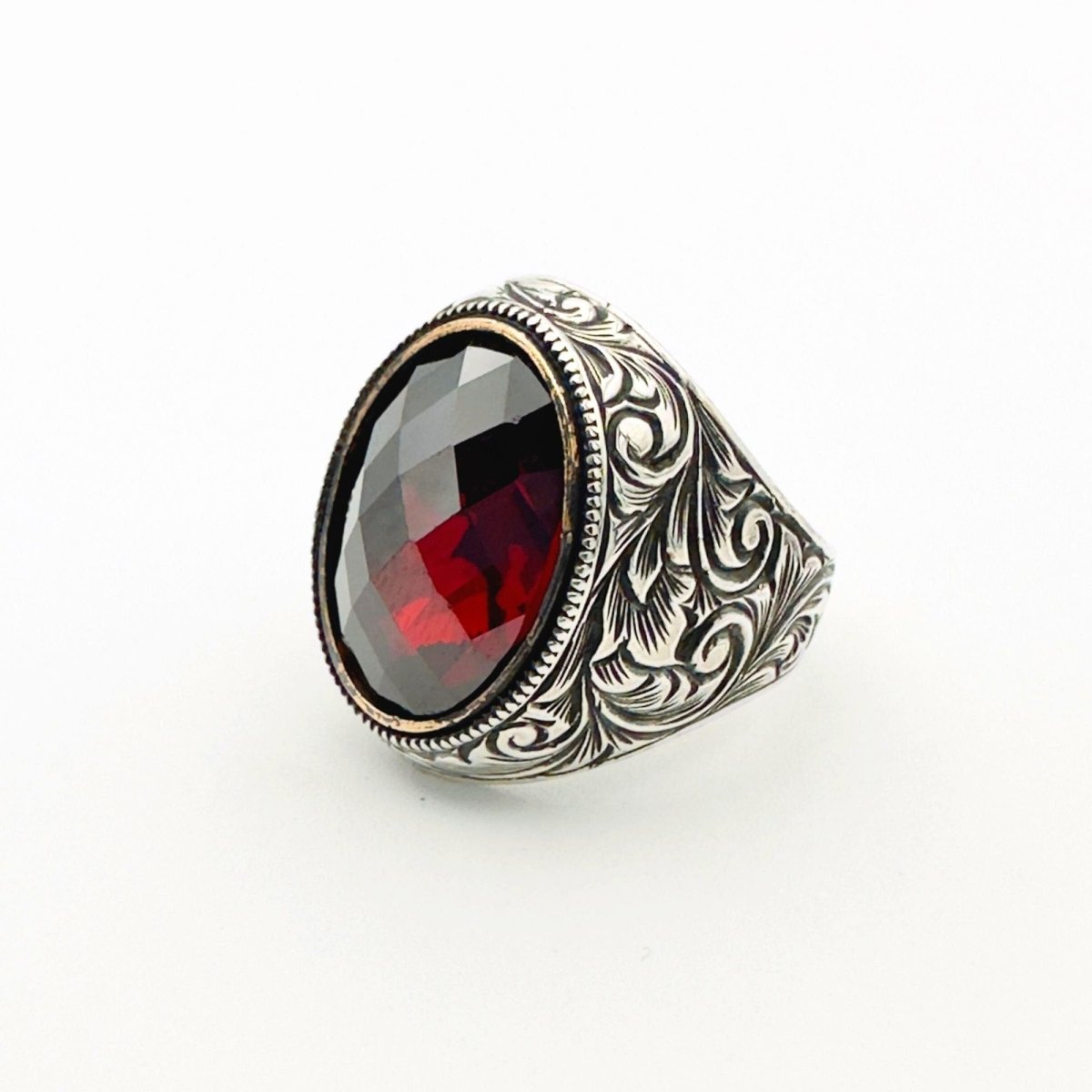 Handmade Men's Ruby Stone Silver Ring - TryAladdin