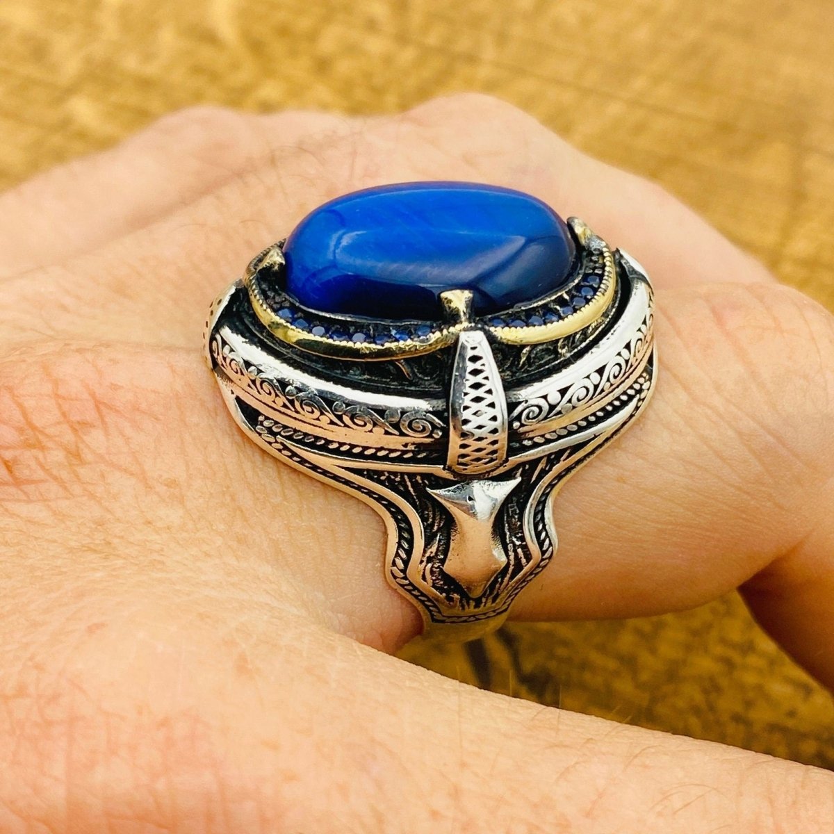 Men Blue Lapis Lazuli Silver Ring - TryAladdin