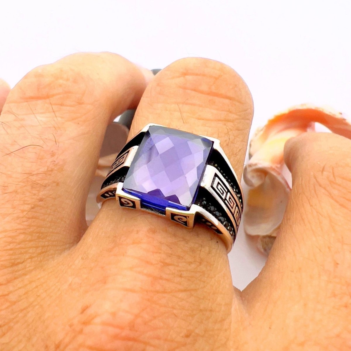 Men's Amethyst Ring - TryAladdin