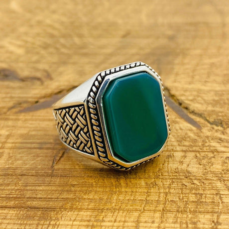 Men's Green Agate Gemstone Silver Ring - TryAladdin