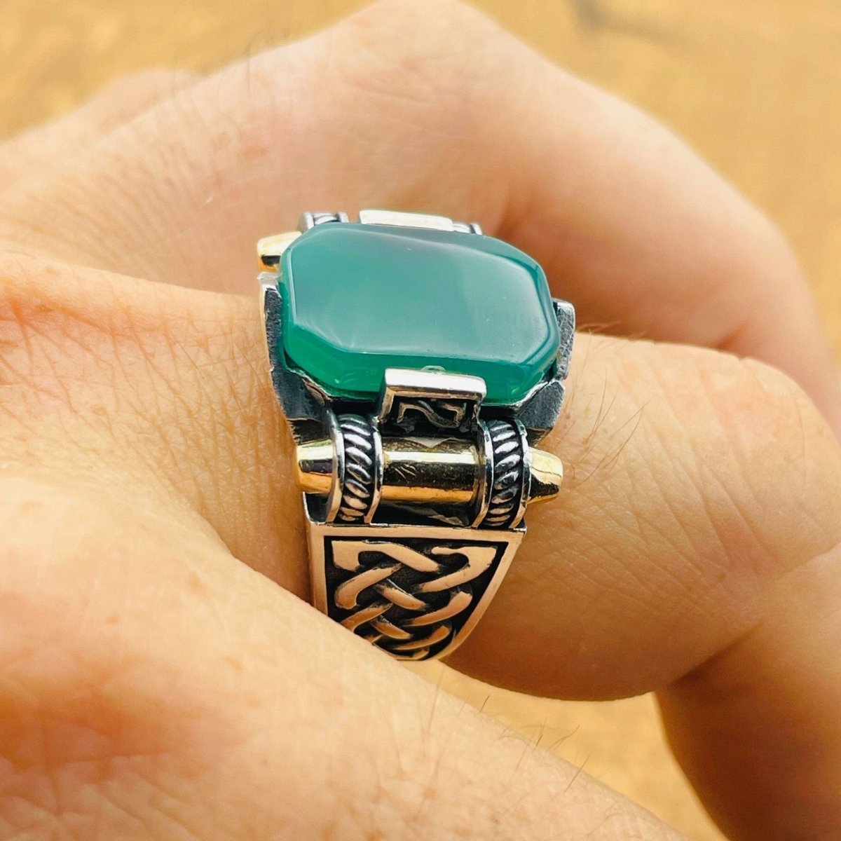 Men’s Green Agate Square Ring - TryAladdin