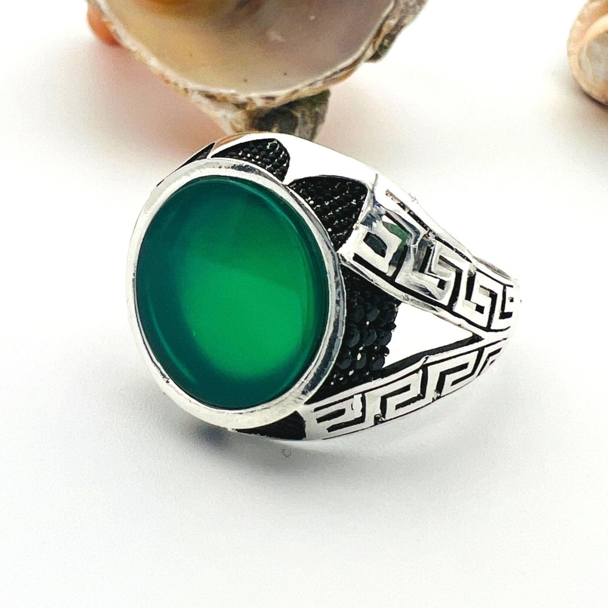 Men's Green Agate Stone Ring - TryAladdin