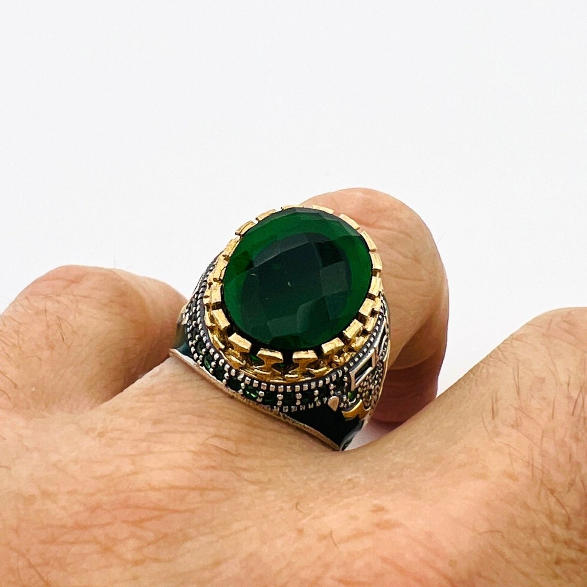 Men's Green Emerald Silver Ring - TryAladdin