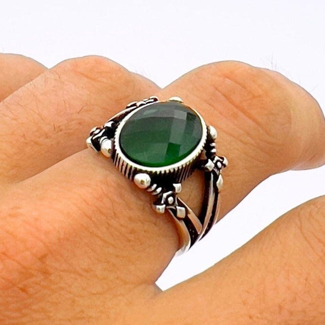 Men's Green Emerald Sterling Silver Ring - TryAladdin