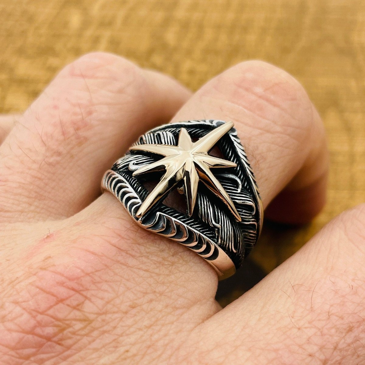 Men's Handmade Compass Ring - TryAladdin