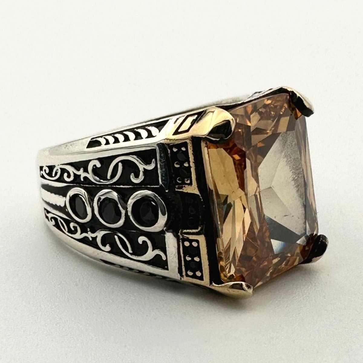 Men's Handmade Yellow Citrine Square Stone Silver Ring - TryAladdin