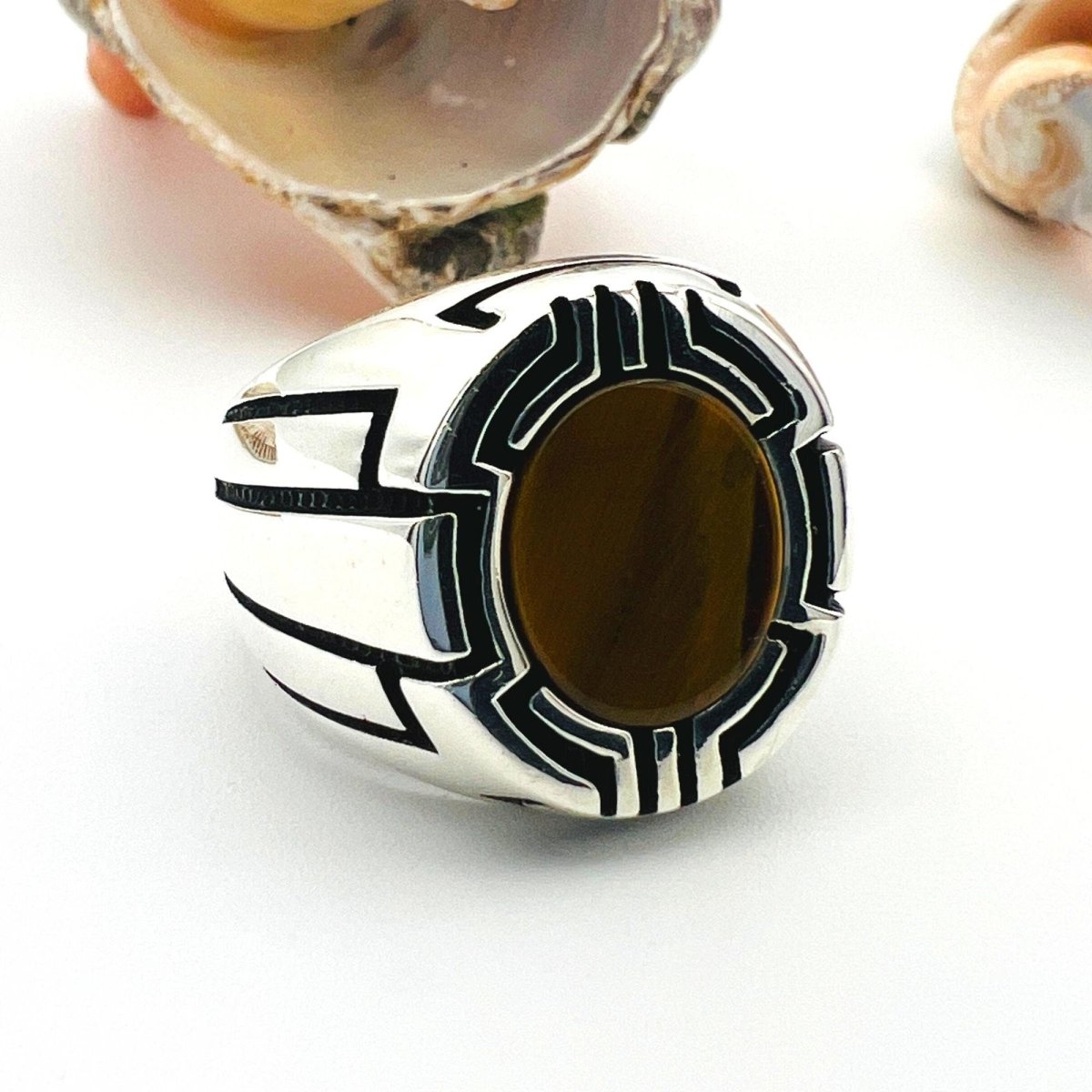 Men's Oval Tiger's Eye Silver Ring - TryAladdin