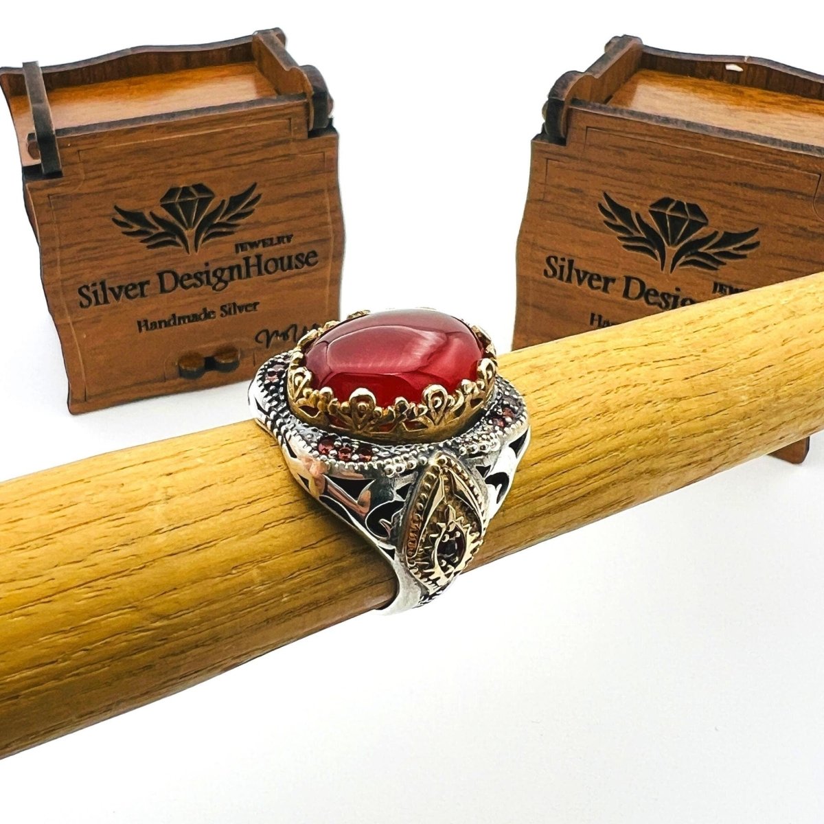 Men's Red Agate Stone Silver Ring - TryAladdin