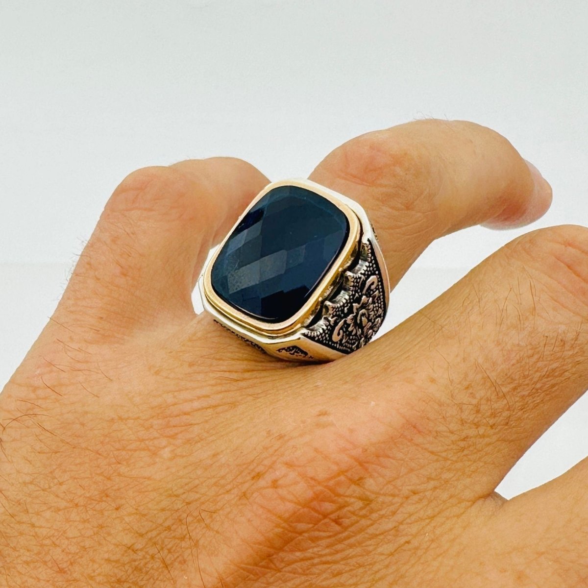 Men's Sapphire Stone Silver Ring - TryAladdin