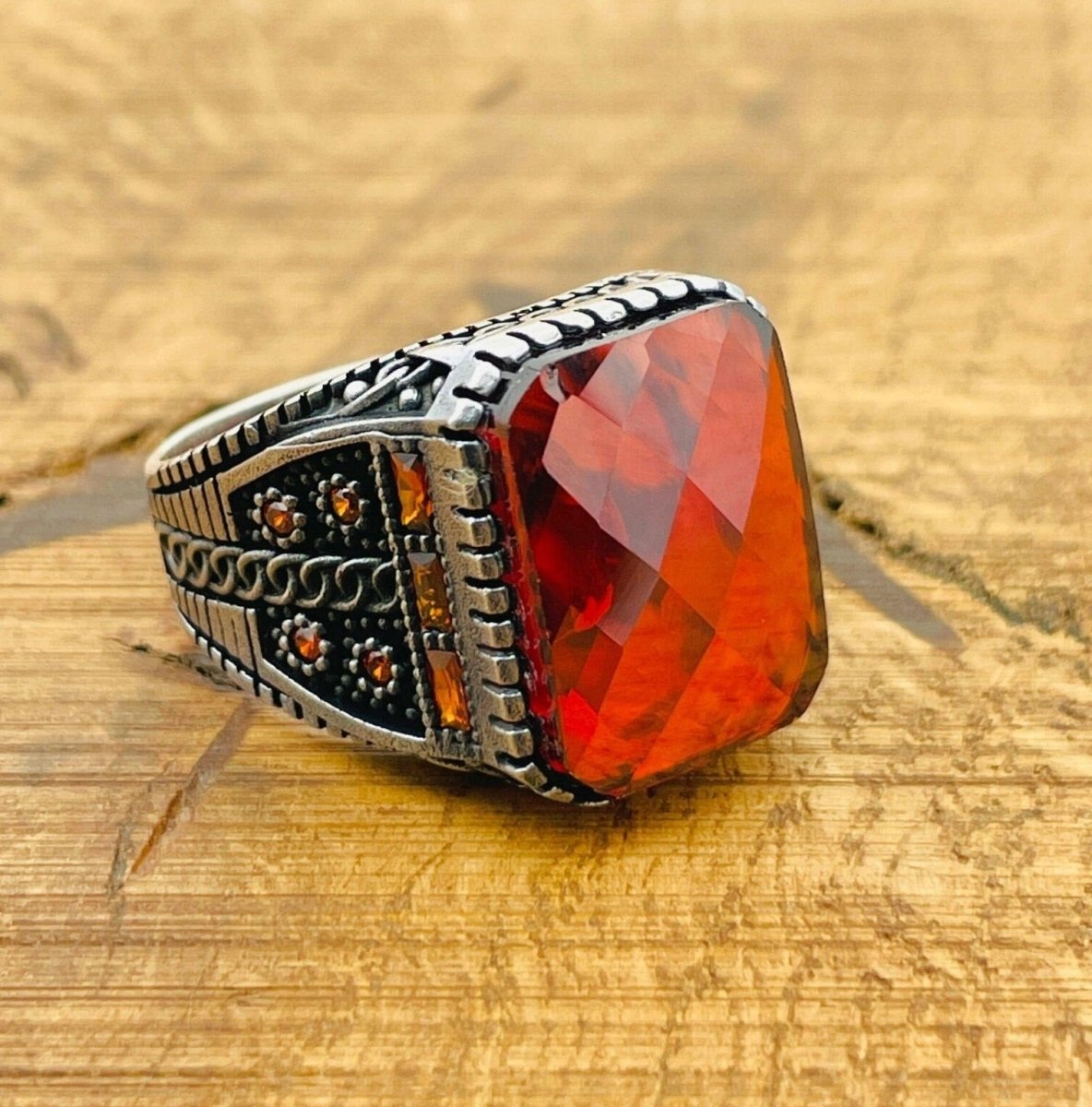 Men's Square Red Zircon Ring - TryAladdin