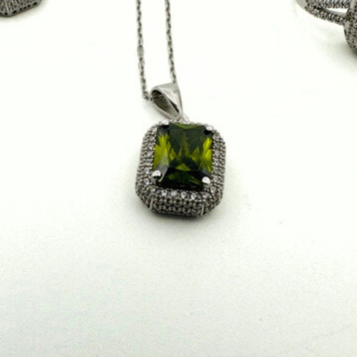 Women's Peridot Stone Silver Set - TryAladdin