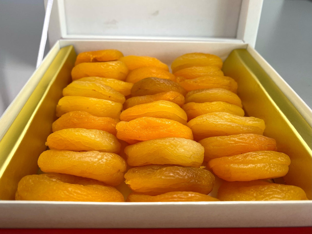 Malak | Dried Apricots (Premium) - TryAladdin